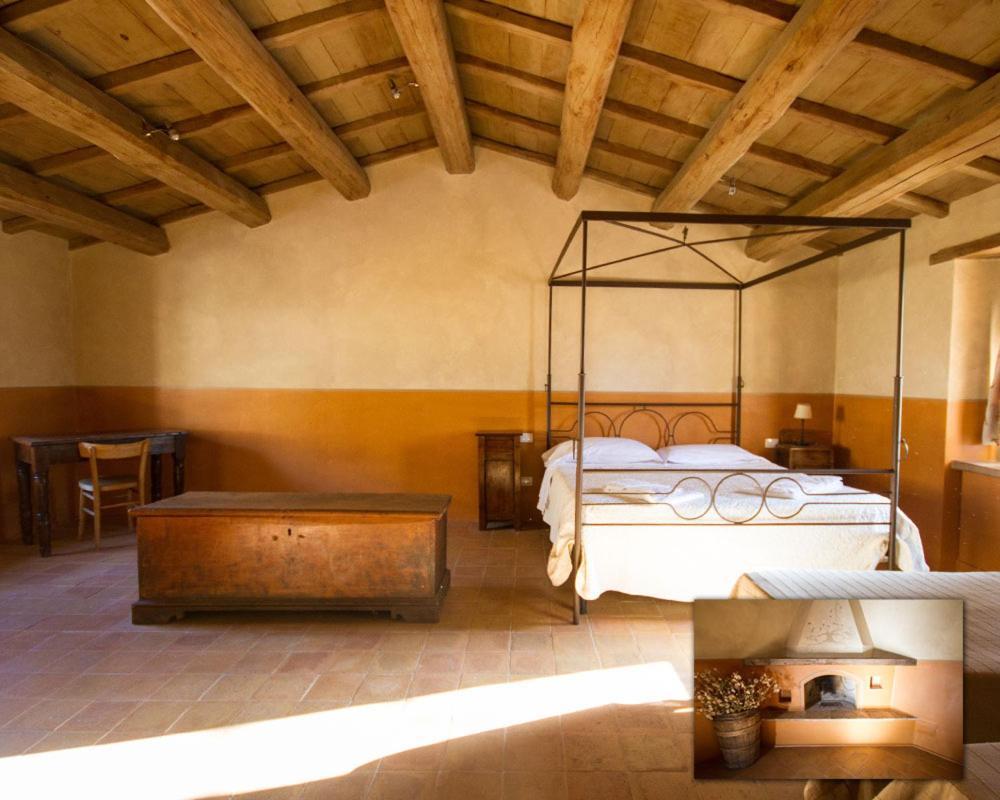 Agriturismo Il Casale Degli Amici Норча Экстерьер фото