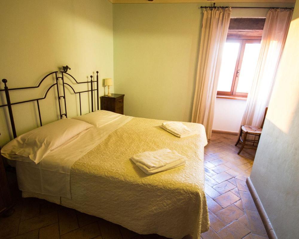Agriturismo Il Casale Degli Amici Норча Экстерьер фото